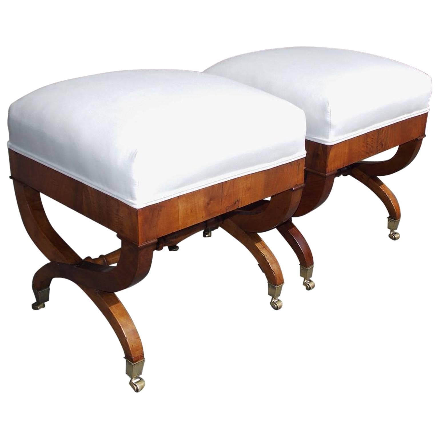 Pair of English Walnut Crule Fire Side Benches, Circa 1810