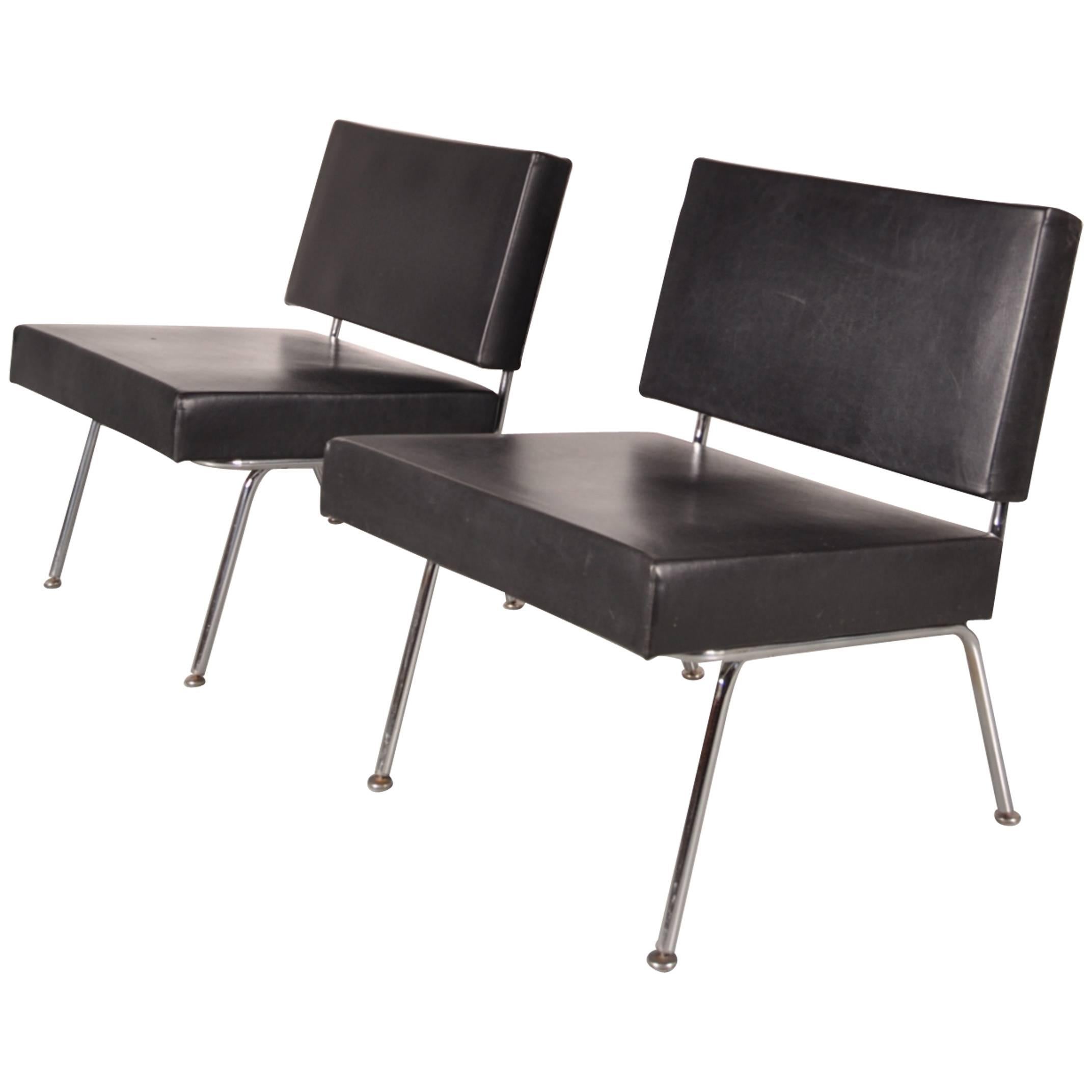 Set of Two Model 31 Easy Chairs by Florence Knoll for Knoll Int., circa 1960