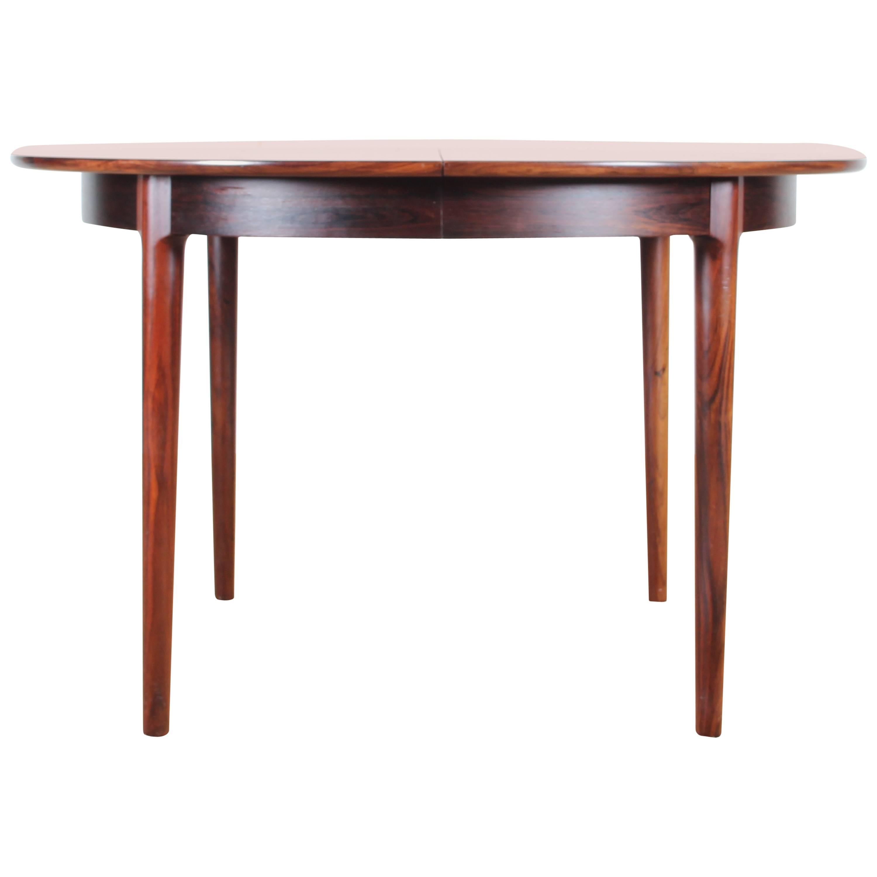 Mid-Century Modern Danish Extendable Round Dining Table in Rio Rosewood