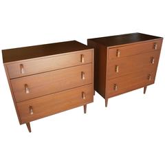 Vintage Pair of Walnut Bedside Chests Designed by Stanley Young for Glenn of California