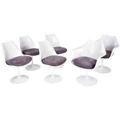 Set of Six Eero Saarinen for Knoll Tulip Chairs