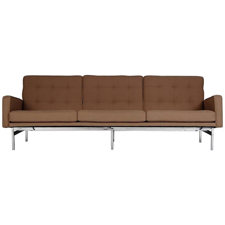 Fully Restored Florence Knoll Sofa For Sale at 1stdibs