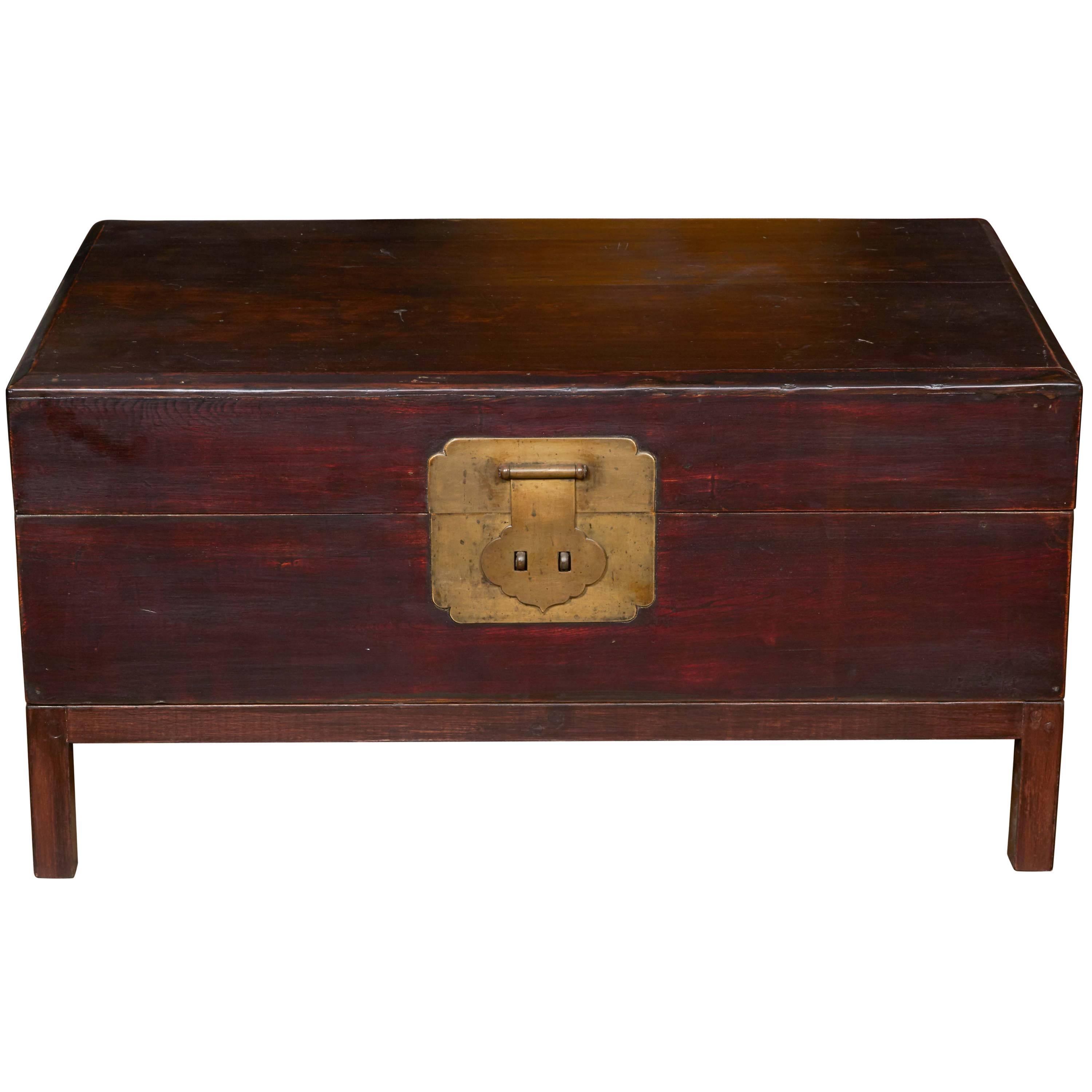 Mid-19th Century Peachwood Trunk on Stand, brown lacquered, Shanghai