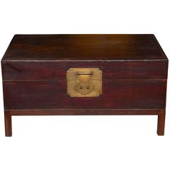 Lacquered Wood Trunk on Stand 8