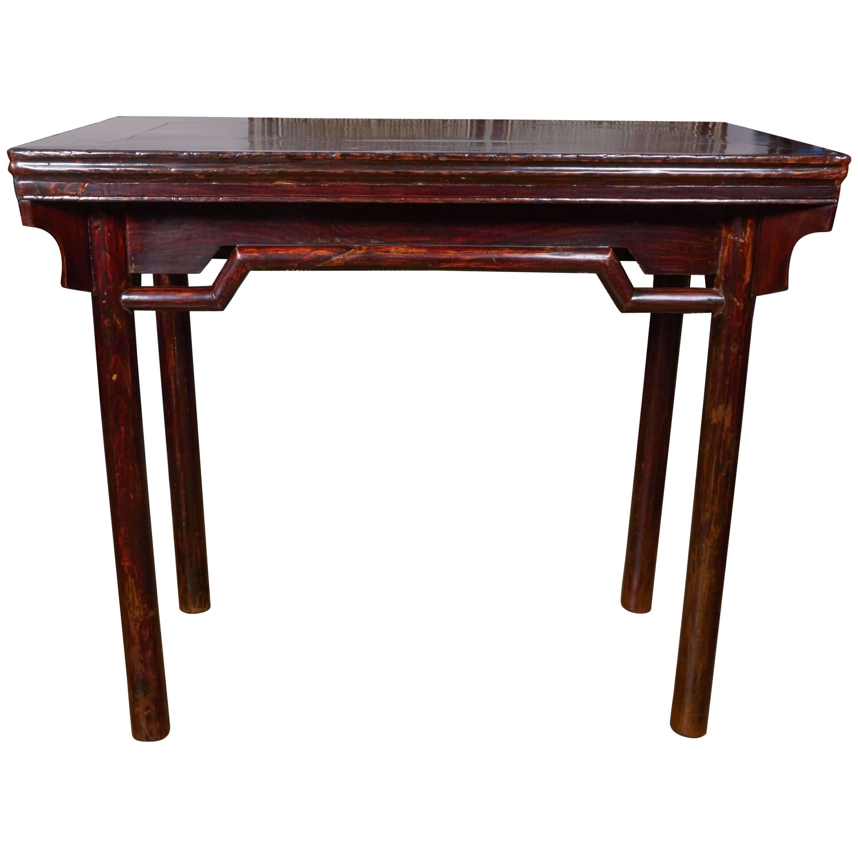 Lacquered Painting Table