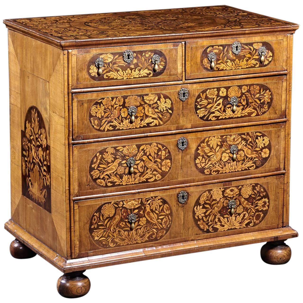 Fine English Walnut Marquetry Inlaid Chest with Provenance, circa 1680-1710 For Sale