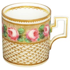 Taza de porcelana dorada italiana