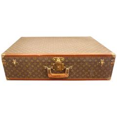 1970s Louis Vuitton Hard Suitcase with Square Handle 6
