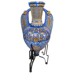 Urns