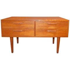 Lovely Quality Kai Kristiansen Four-Drawer Console Table / TV Stand