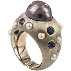 Ring Vintage in White Satin Gold, Black Pearl and Sapphires 11