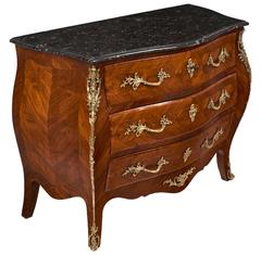 Louis XV Rosewood Marquetry Bombé Chest of Drawers