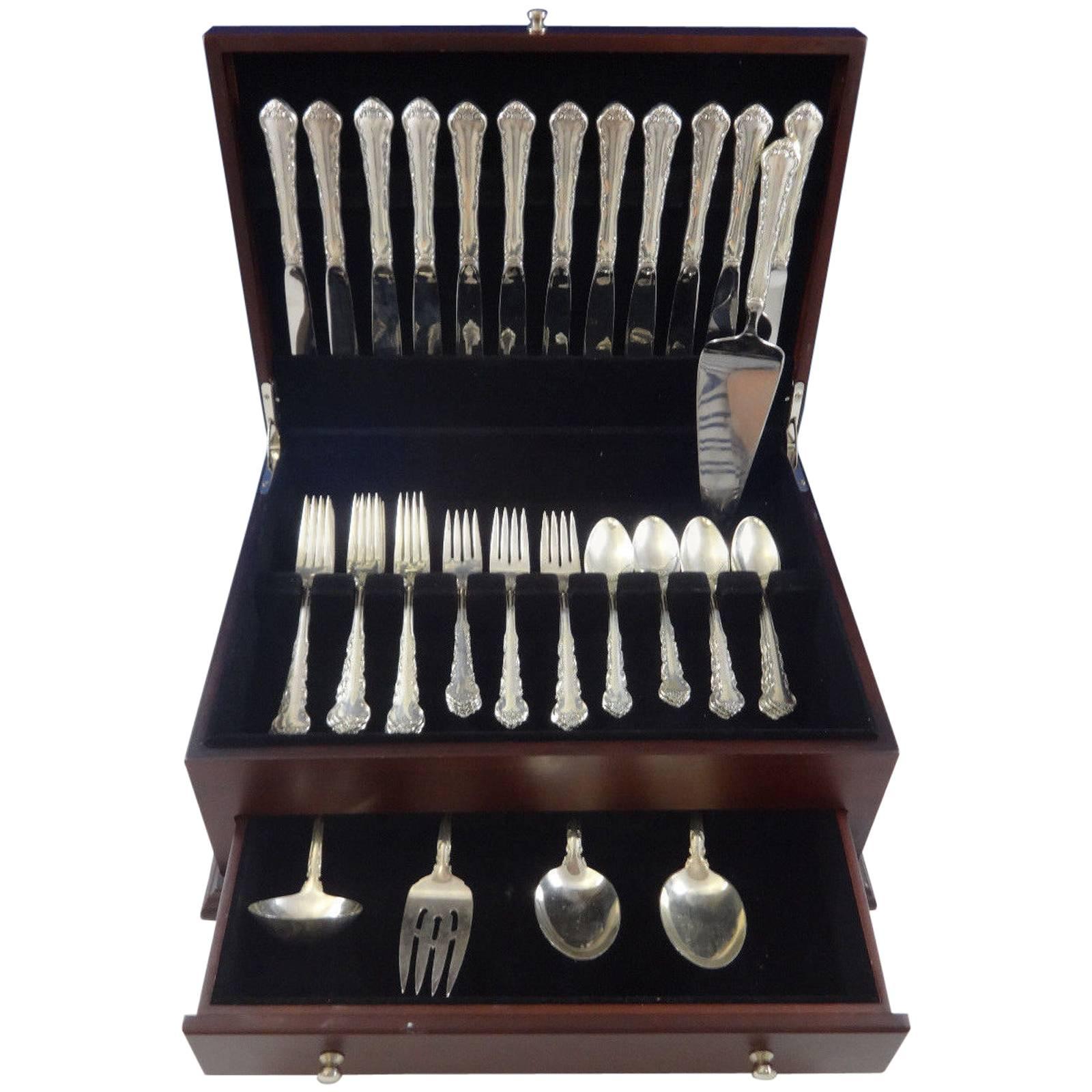 Peachtree Manor by Towle circa 1956 sterling silver flatware set of 53 pieces. This set includes:

12 knives, 9