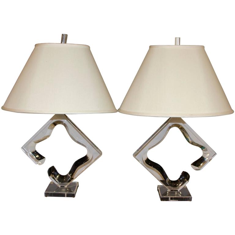 Van Teal Lucite Lamps Signed For At 1stdibs Van Teal Lucite Lamps Signed For