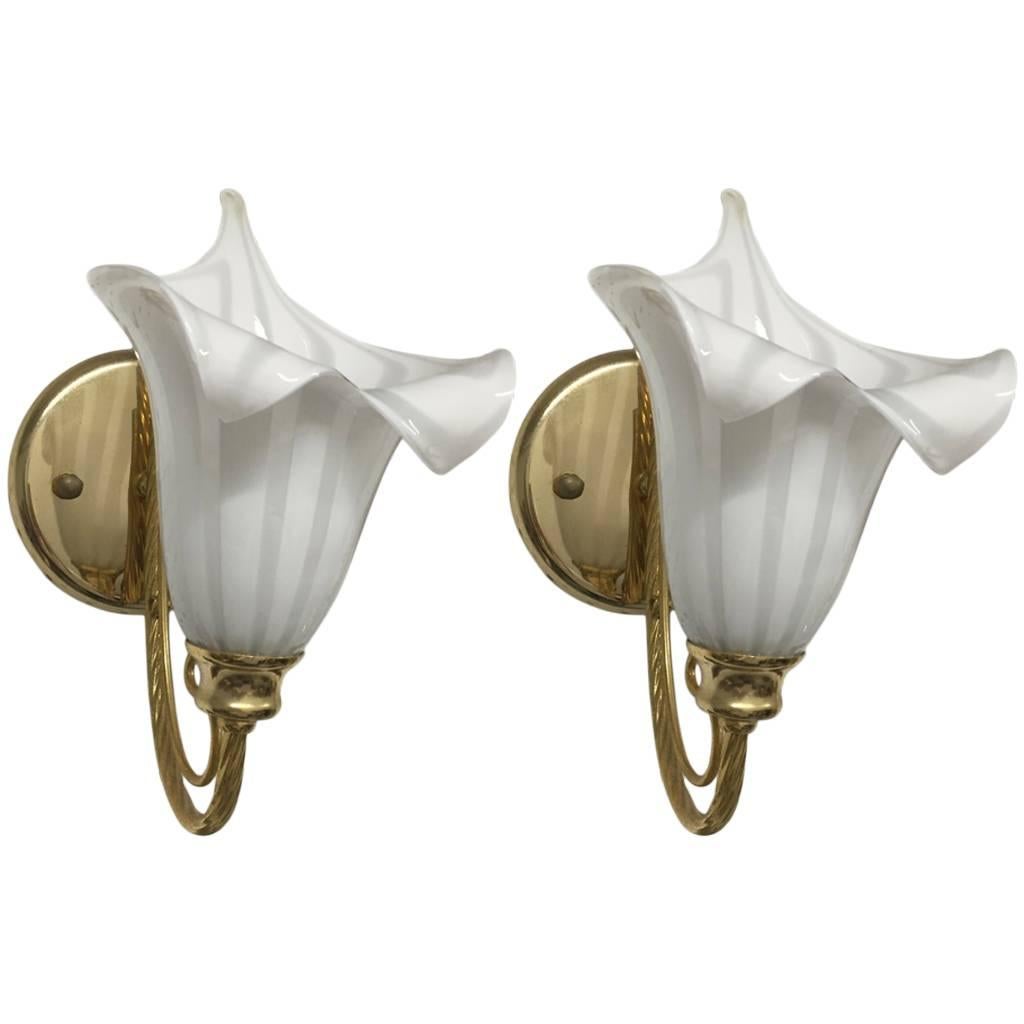 Pair of Italian Murano Calla Lily Mid-Century Brass Sconces For Sale