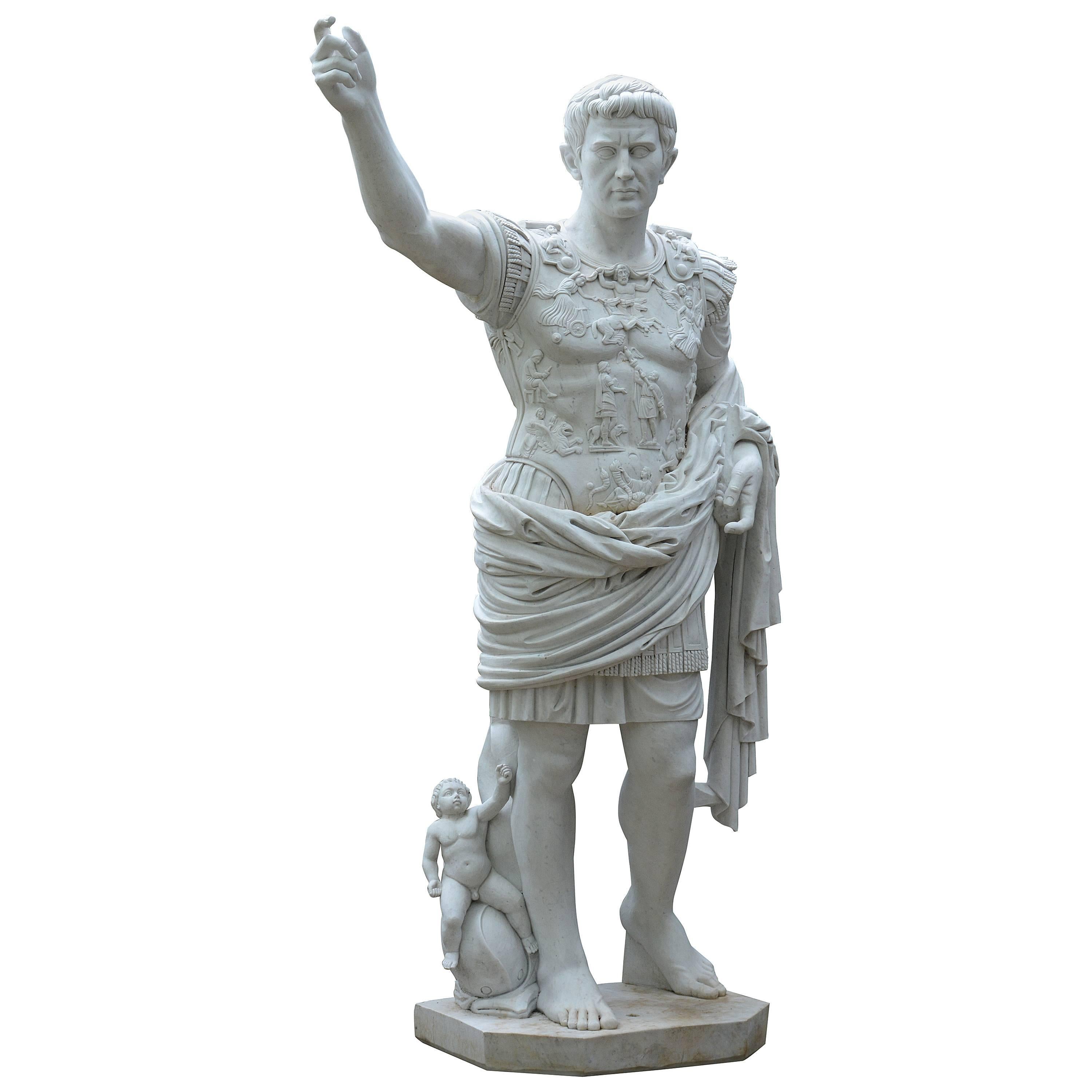 Августы древний рим. Октавиан август статуэтка. Октавиан август статуэтка гипс. Октавиан август скульптура Римская.