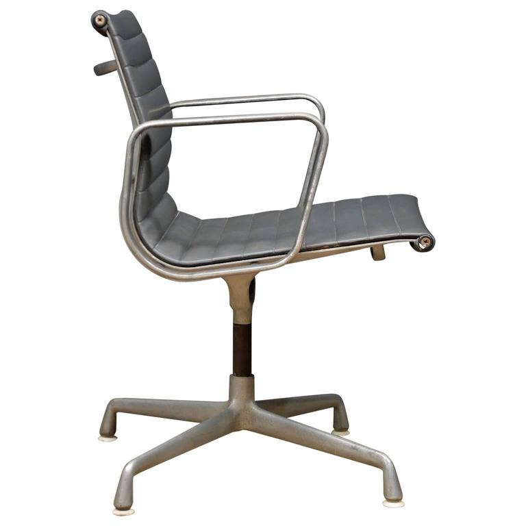 Herman Miller Desk Chair at 1stDibs
