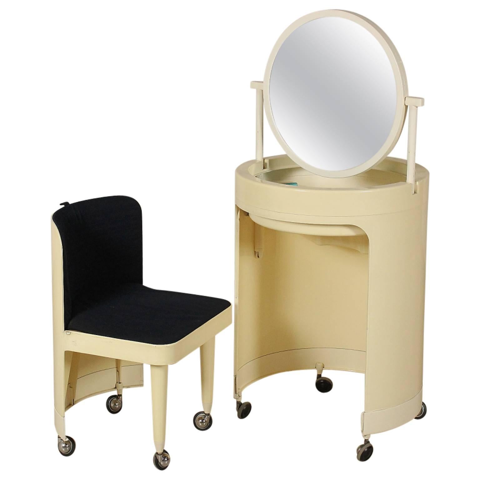 Plastic Dressing Table with Mirror Manufactured in Italy, 1970s