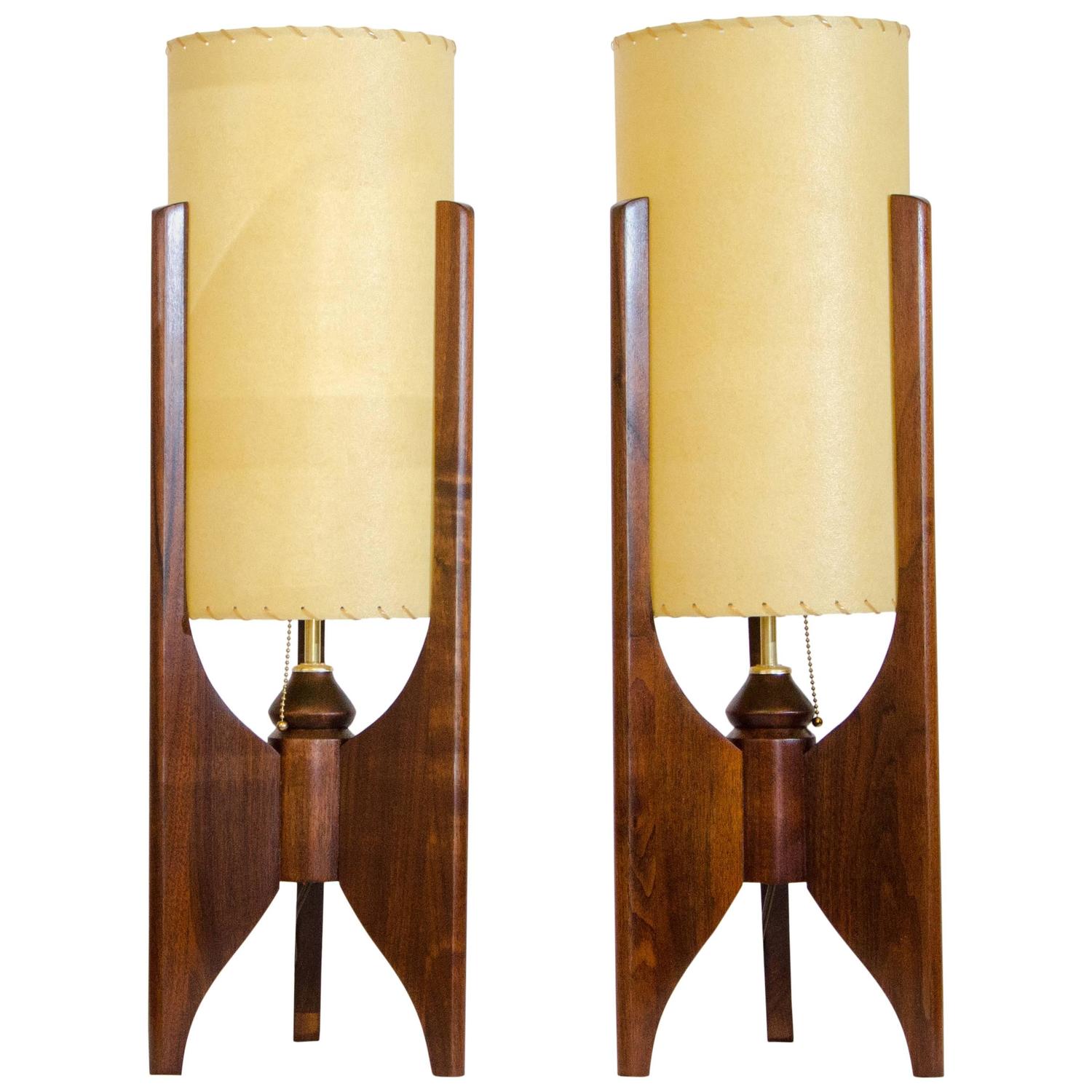 Pair of Walnut Dresser or Credenza Lamps, Modeline Style For Sale at