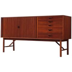 Peter Hvidt & Orla Mølgaard Nielsen Sideboard in Teak 3
