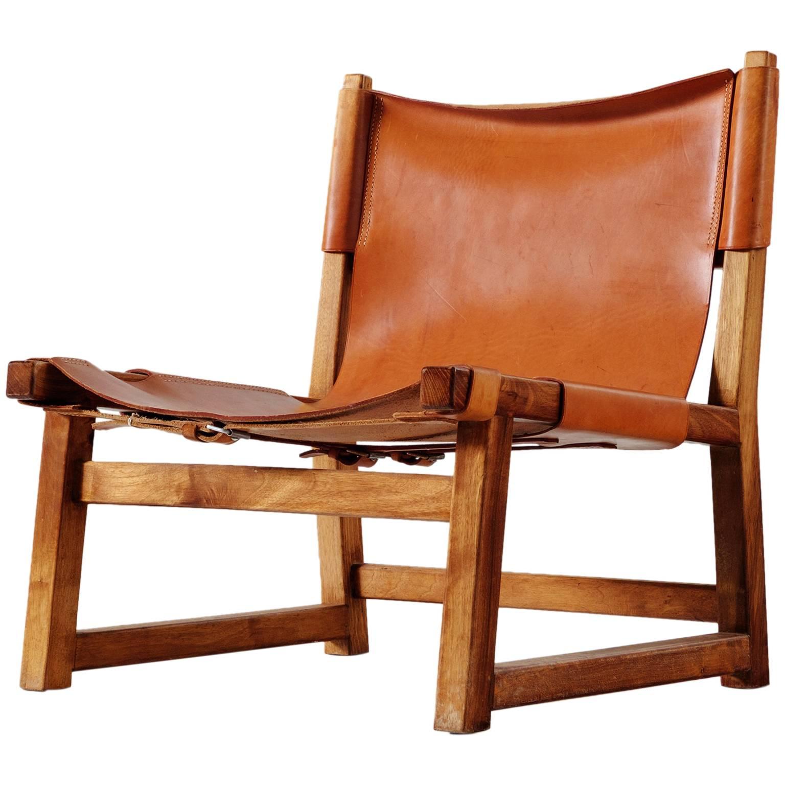 Scandinavian Hunting Chair in Cognac Leather