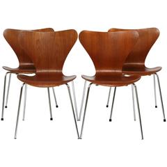 Teak Seven Chairs Model 3107 by Arne Jacobsen for Fritz Hansen