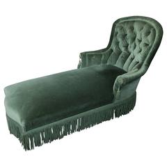 French 19th Century Napoleon III Period Green Velvet Chaise Lounge 4