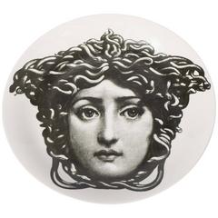 Piero Fornasetti porcelain “Tema e Variazione” plate, Italy circa 1970 2