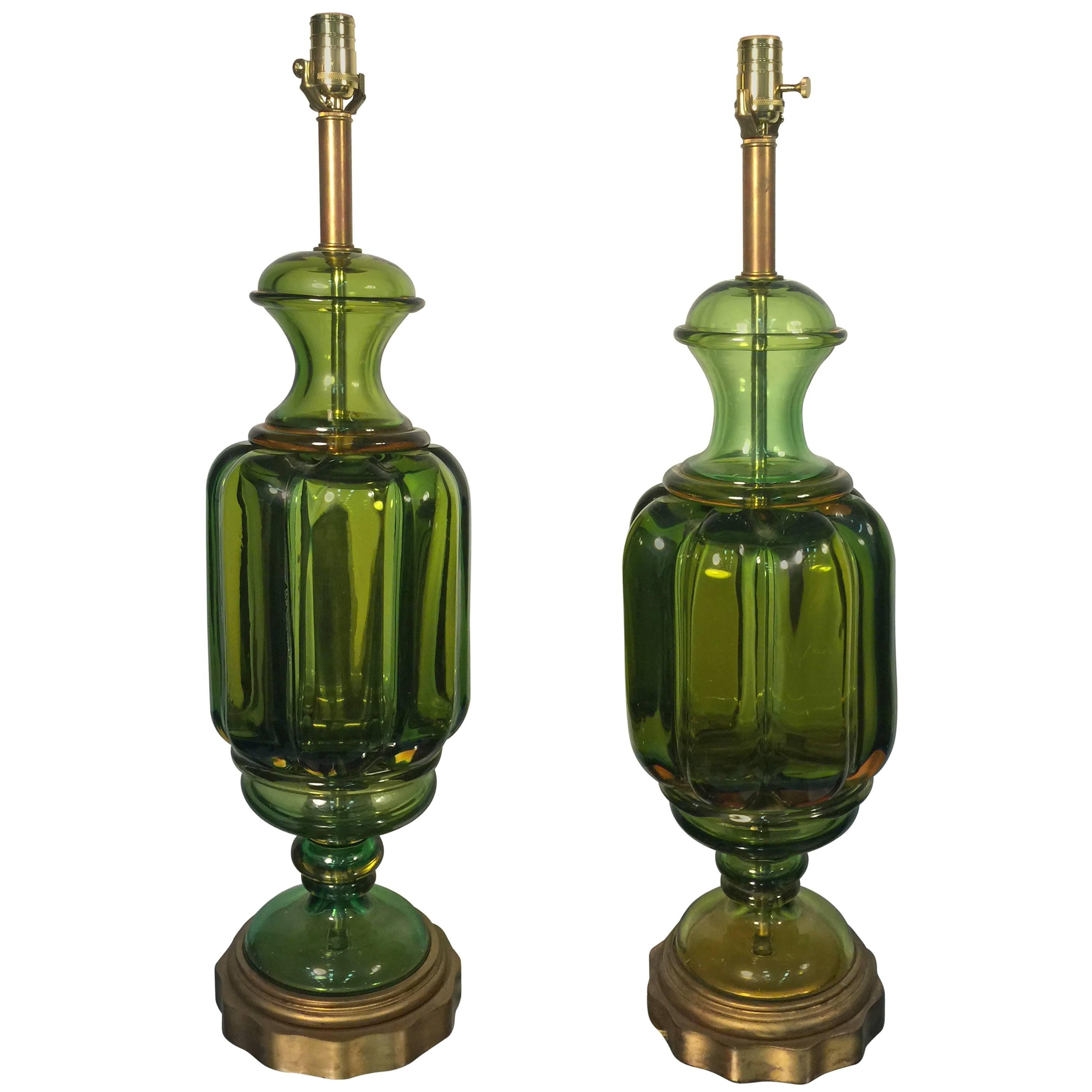 Set of Two Sculpted Italian Murano Glass Emerald Green Table Lamps For Sale