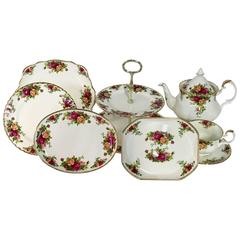 Used Royal Albert Old Country Roses Tea and Luncheon Set/17