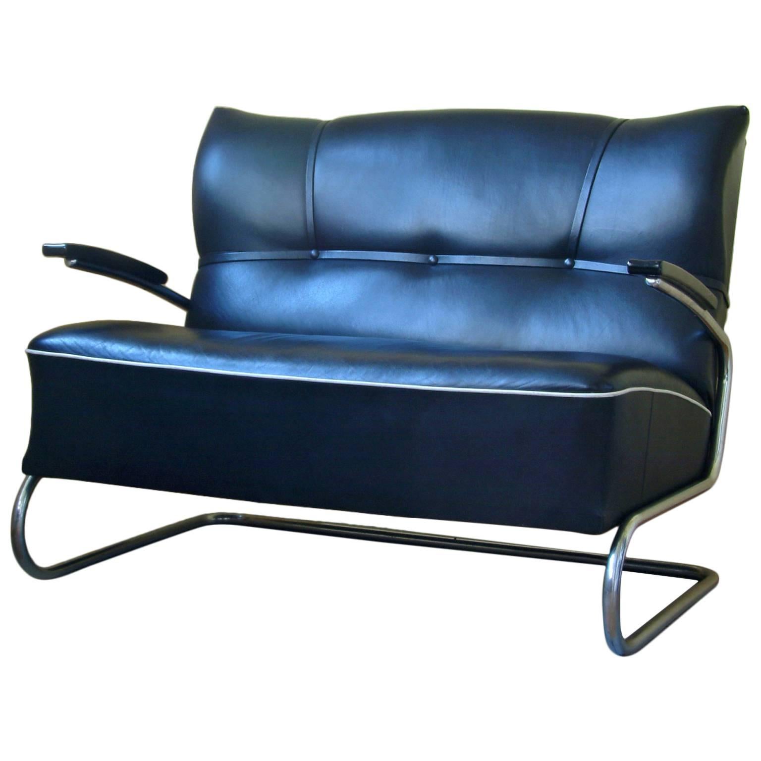 Two-Seat Tubular Steel Cantilever Couch, German Modernism, circa 1940