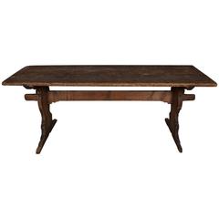 Early 19th Century Dining Table from Sweden