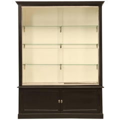 Vitrine ou meuble de magasin restauré