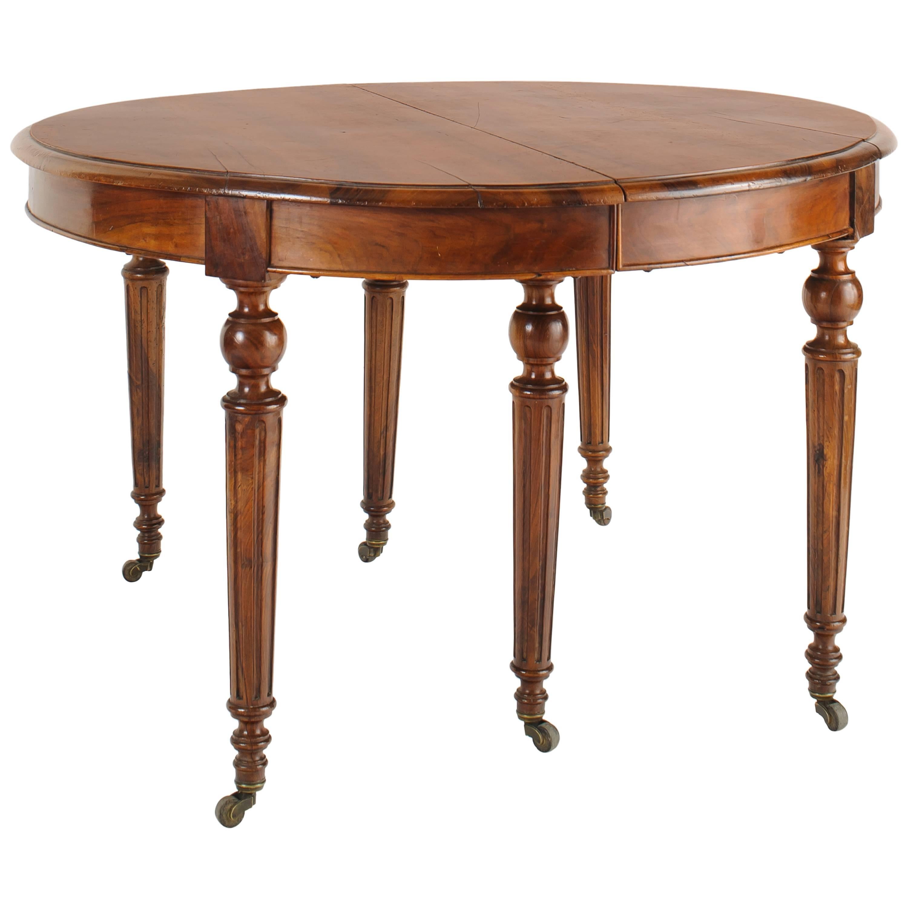 19th Century French Round Walnut Dining Table with Extensions