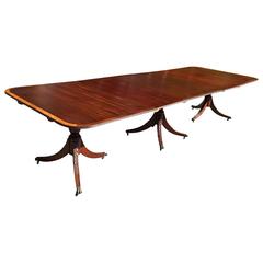 Antique Dining Table in Solid Mahogany 