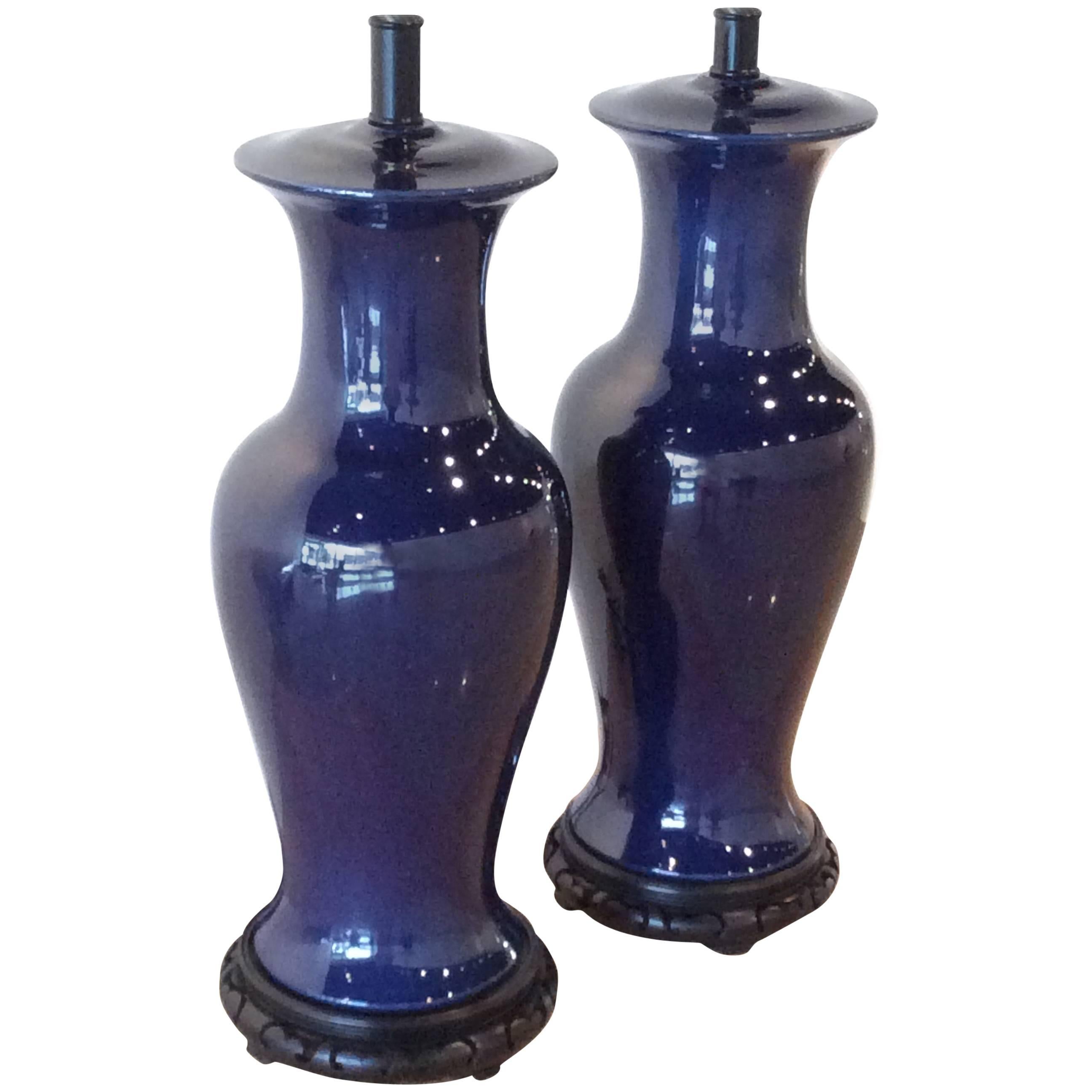 Ginger Jar Vintage Pair of Navy Cobalt Blue Pagoda Table Lamps, Oriental Asian For Sale