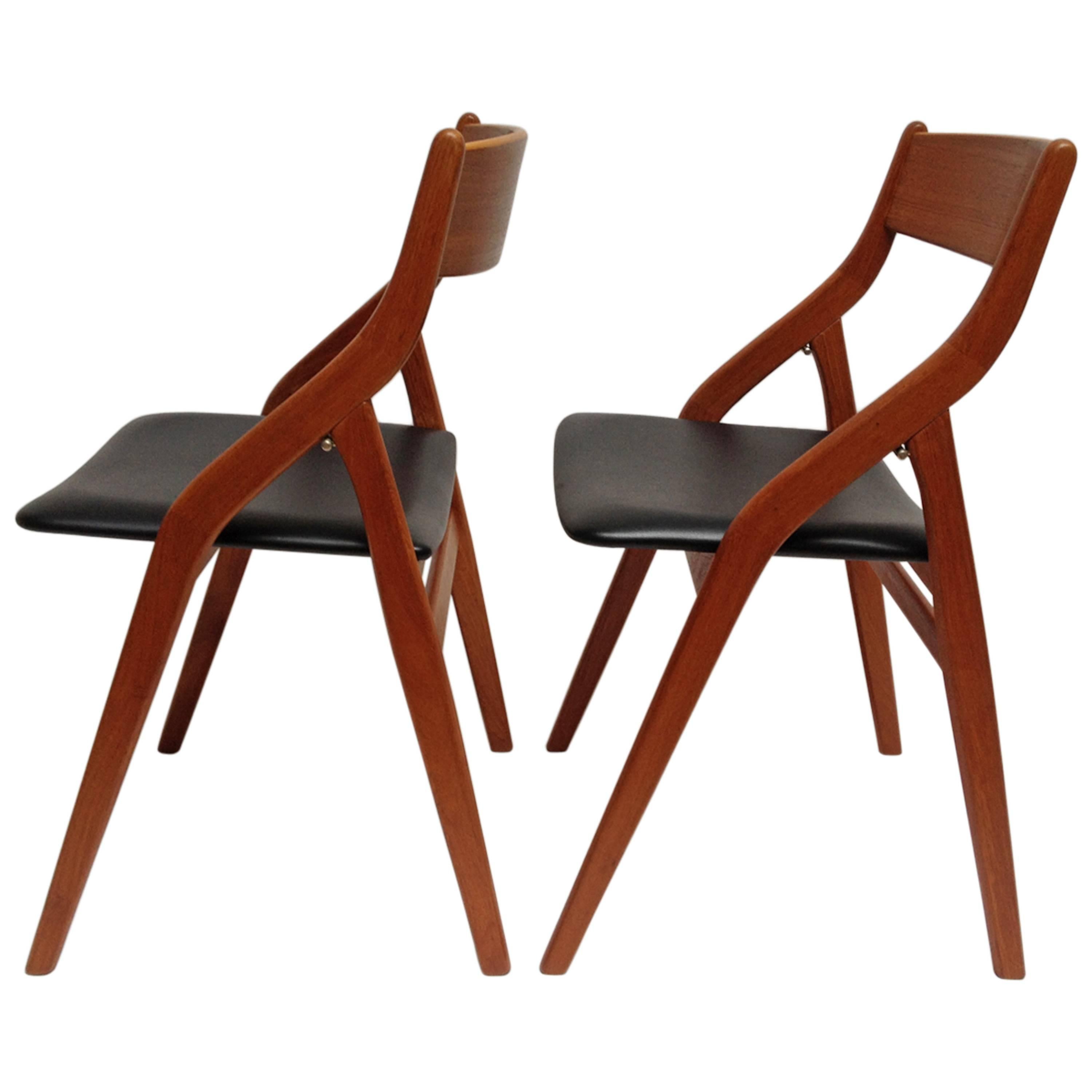 Spectacular Pair of 1960s Danish Folding Chairs by Dyrlund