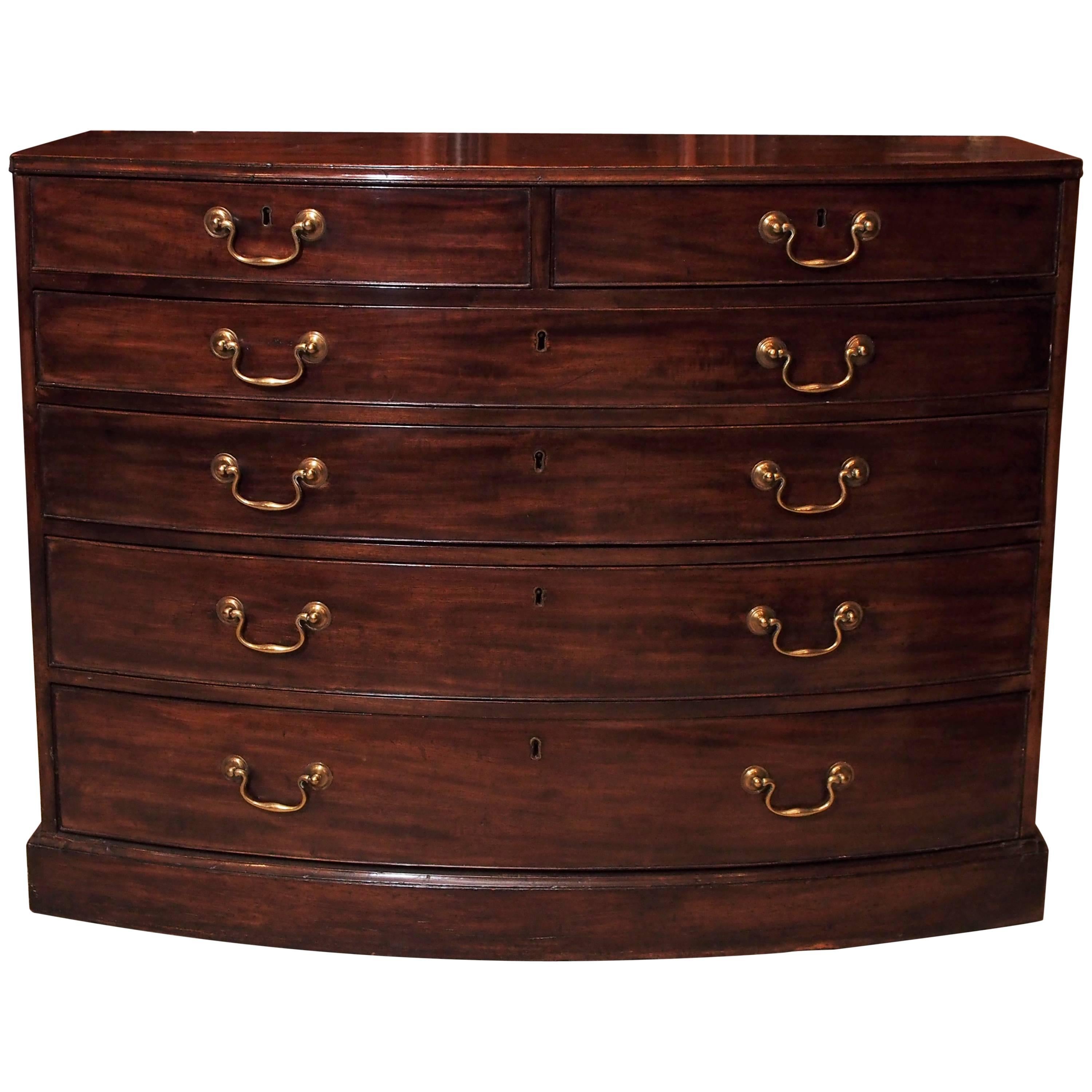 Antique English Mahogany Bow Front Chest, circa 1840 For Sale