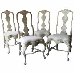 Ensemble de quatre chaises suédoises du XVIIIe siècle