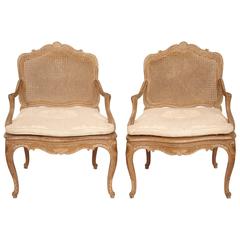 End of 19th Century Pair of Louis XV Style Natural Wood Caned Armchairs 7