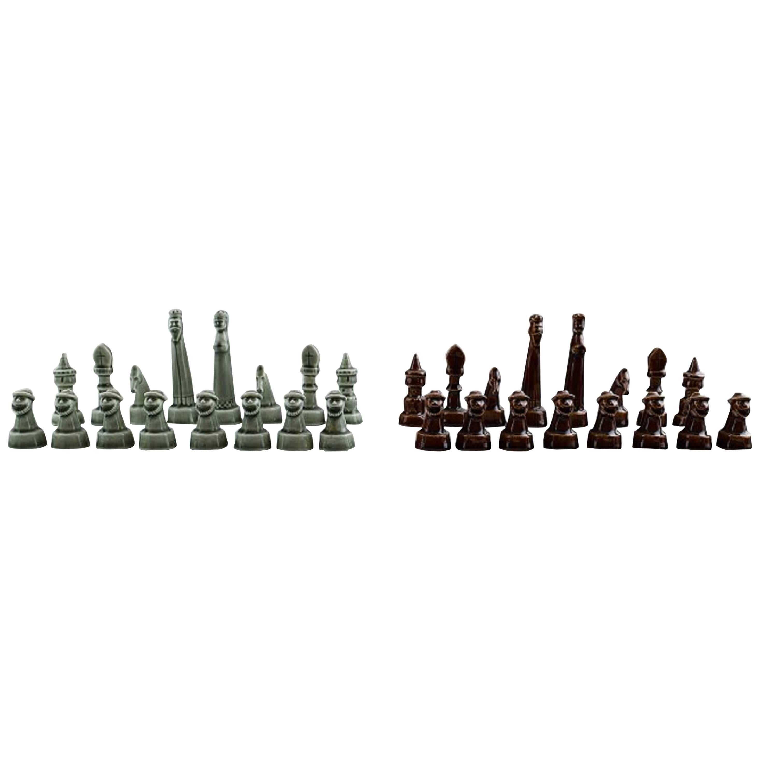 Sven Wejsfelt for Gustavsberg, Complete Set of Chess Pieces in Ceramics For Sale