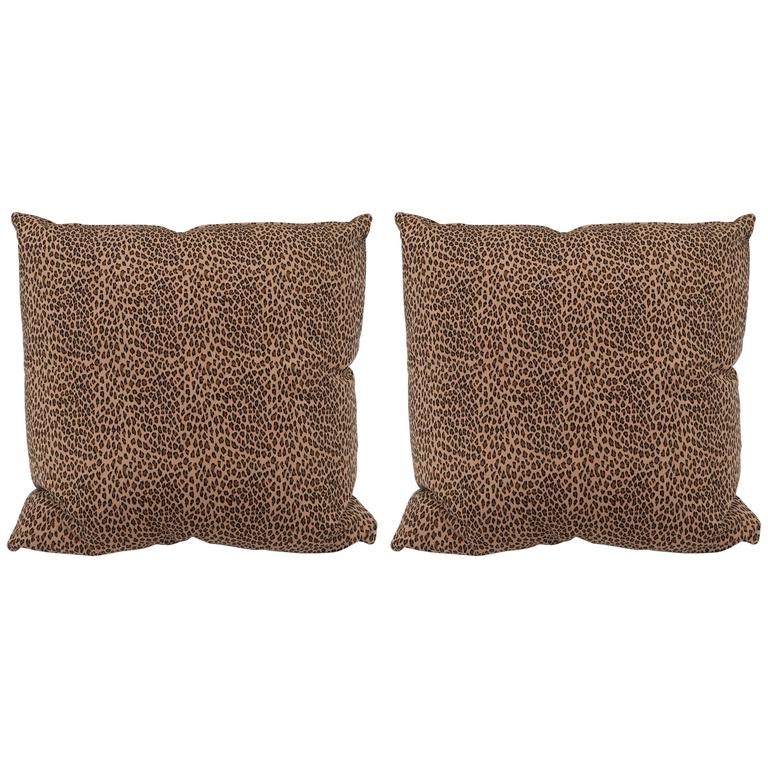 A Pair Cheetah Print Pillows For Sale at 1stdibs