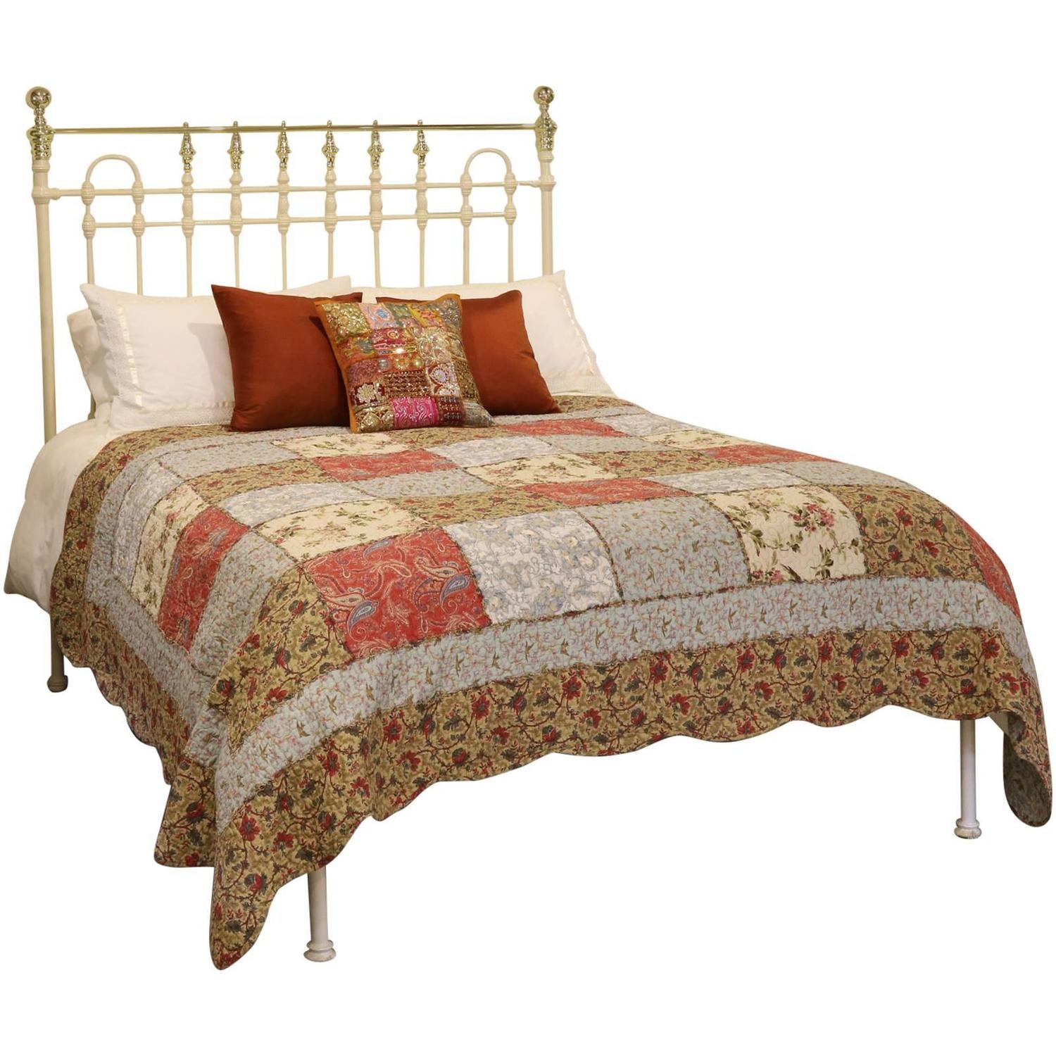 Platform Bed at 1stdibs