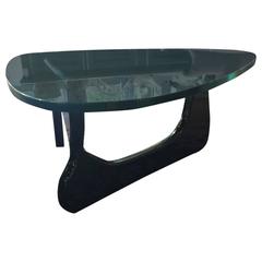 Glass Coffee Table in the Style of Isamu Noguchi