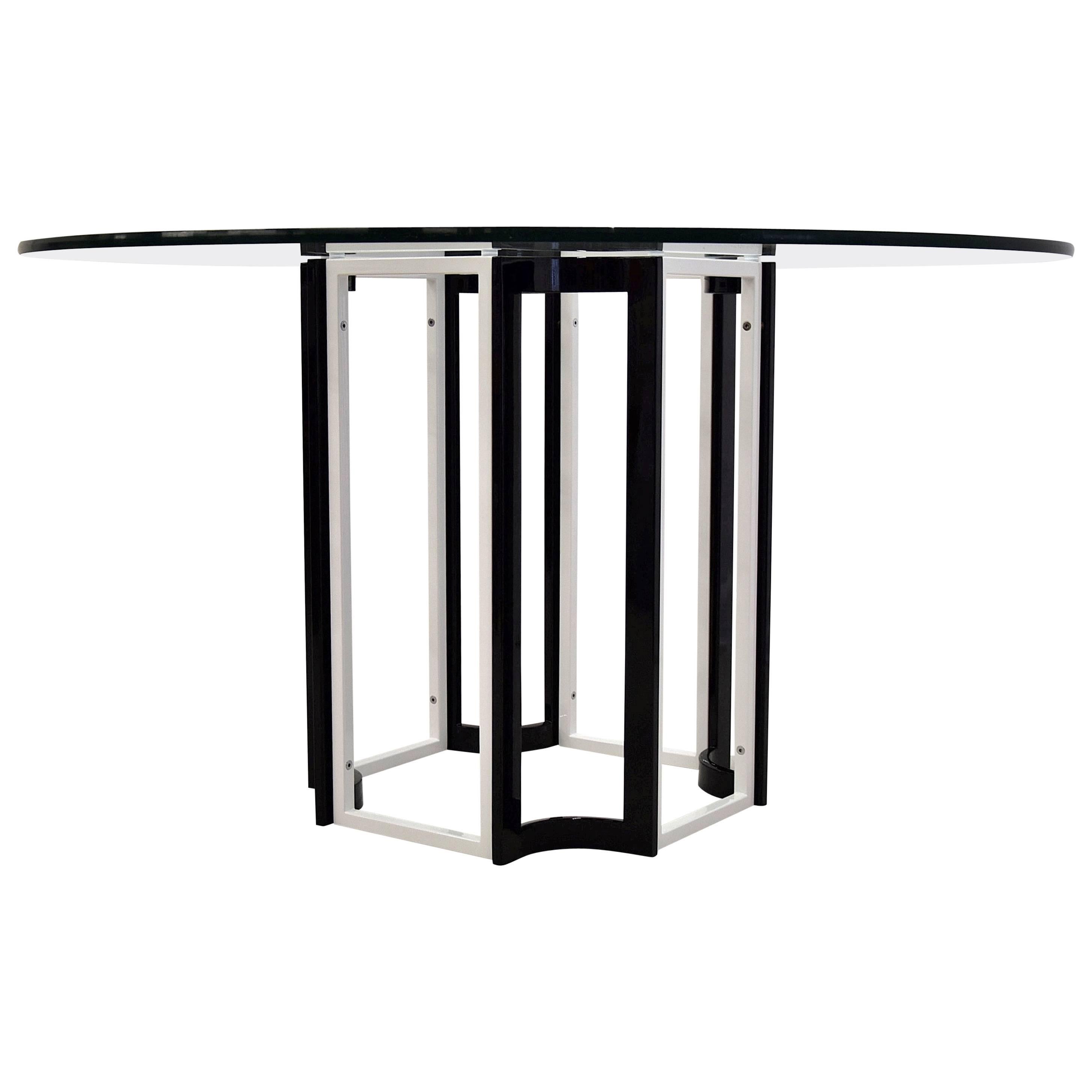 Table de salle à manger en verre noir et blanc mi-siècle moderne en vente