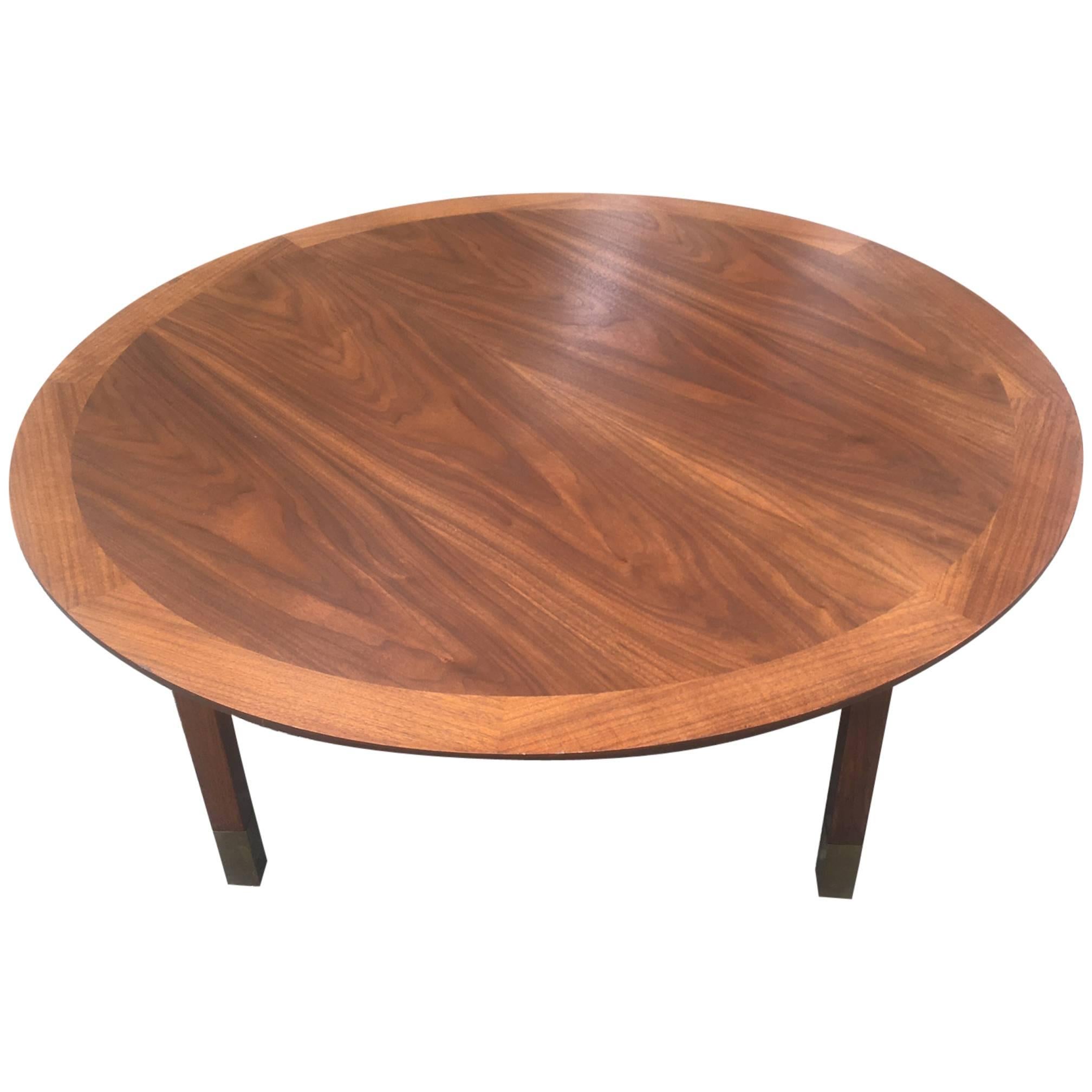 Mid-Century Round Cocktail Table For Sale