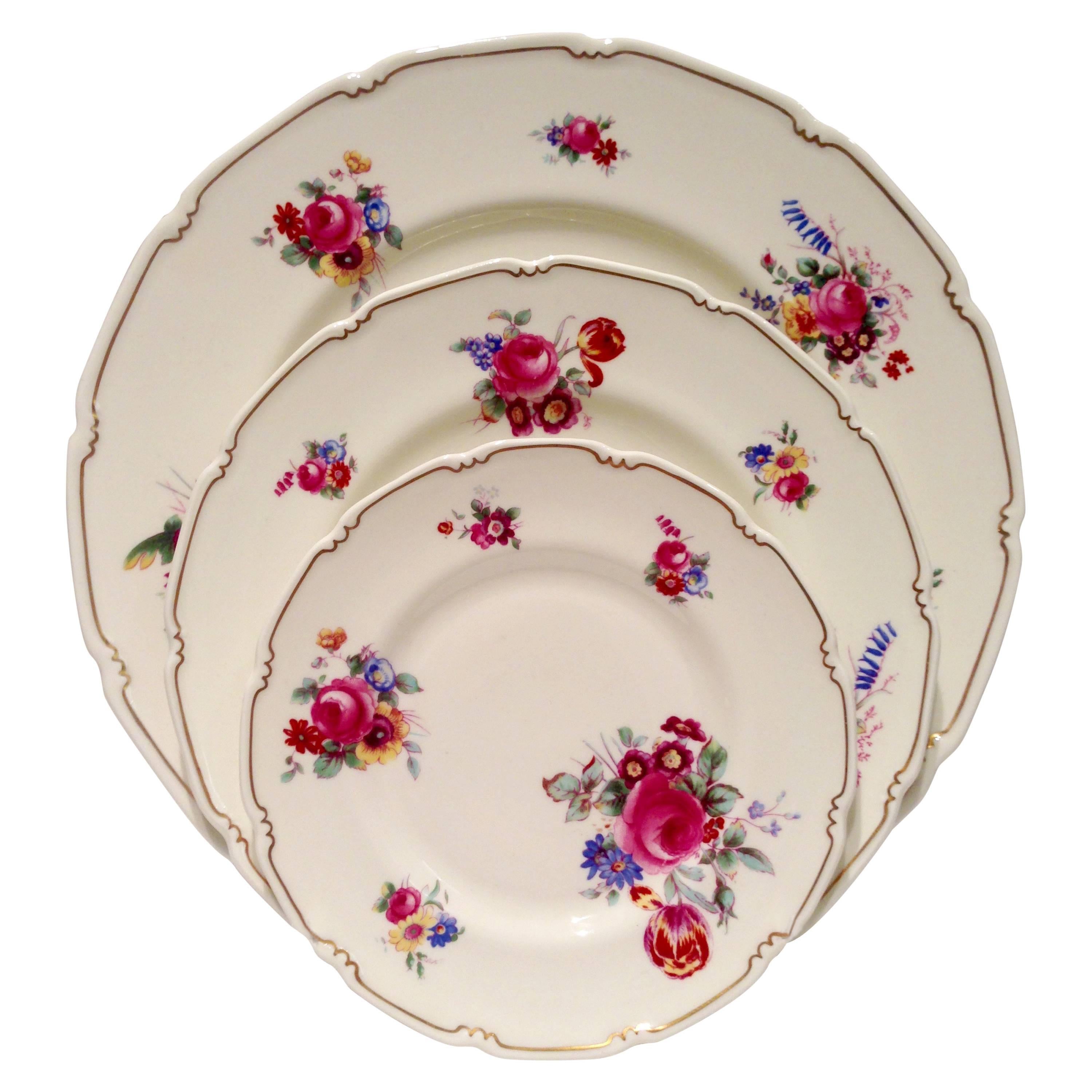 1960s English Royal Doulton "The Bristol" 36 Piece Set