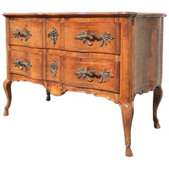 Early 18th Century Italian Rococo Walnut Two-Drawer Commode with Cabriole Legs