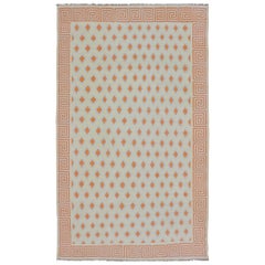 Grand tapis indien vintage Dhurrie en coton de créateur  12'11 x 121'3