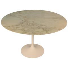 Eero Saarinen Carrara Marble-Top Tulip Dining Table
